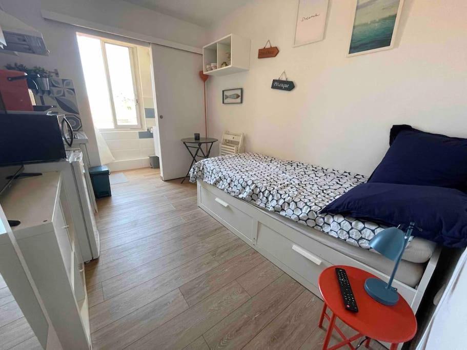 Sanary Sunset Votre Cocon Au Coeur Du Port Apartment Екстериор снимка